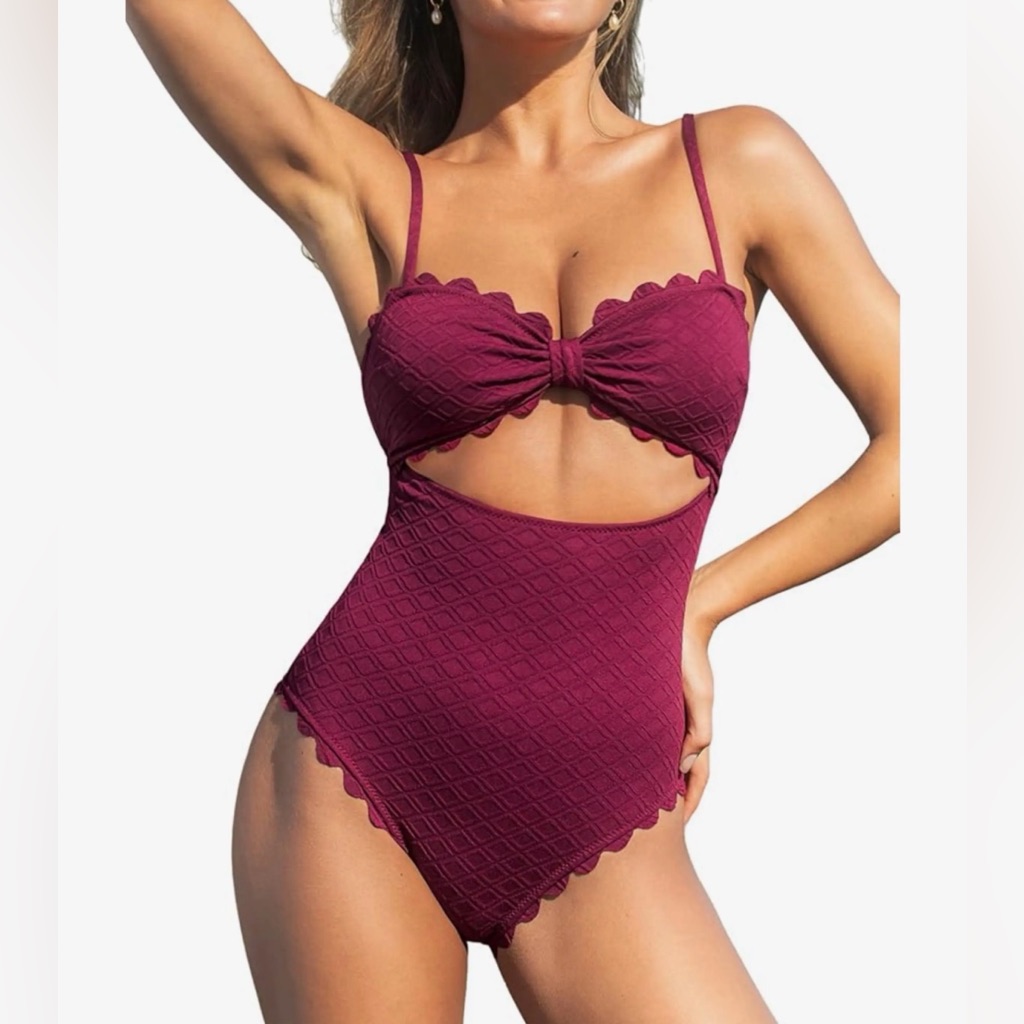 New Cupshe One Piece Swimsuit Cutout Scallop Trim Bathing Suit Xl